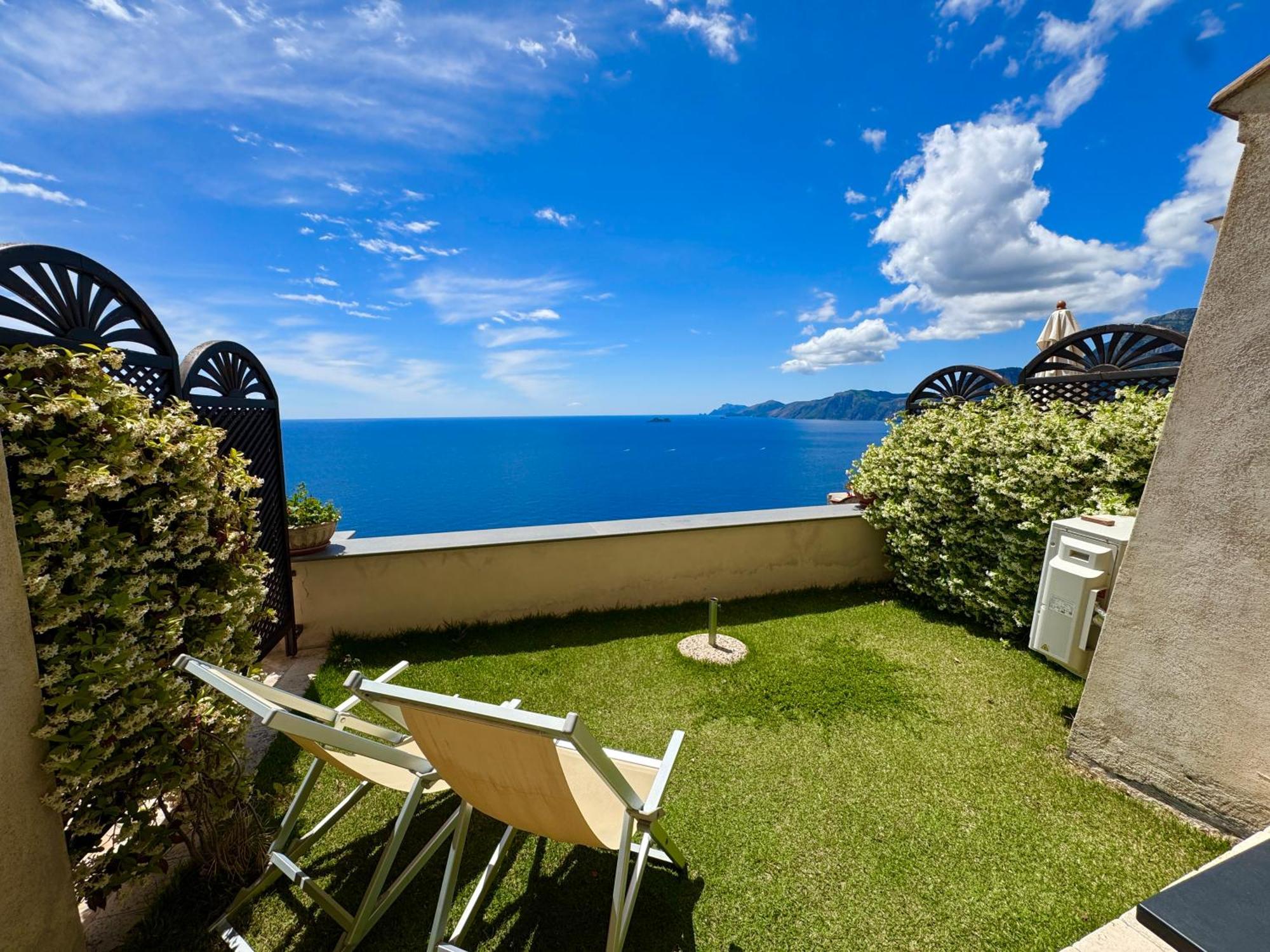 Il Frantoio And Lilmar Villa *